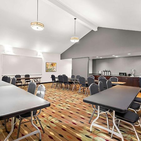 Best Western Luxbury Inn Φορτ Γουέιν Εξωτερικό φωτογραφία