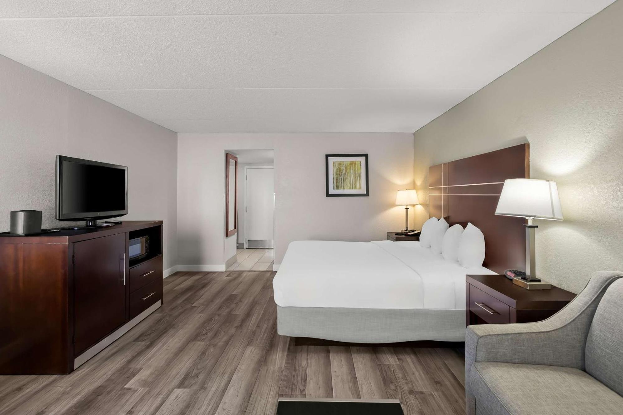 Best Western Luxbury Inn Φορτ Γουέιν Εξωτερικό φωτογραφία